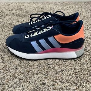 Gently worn ADIDAS SL ANDRIDGE